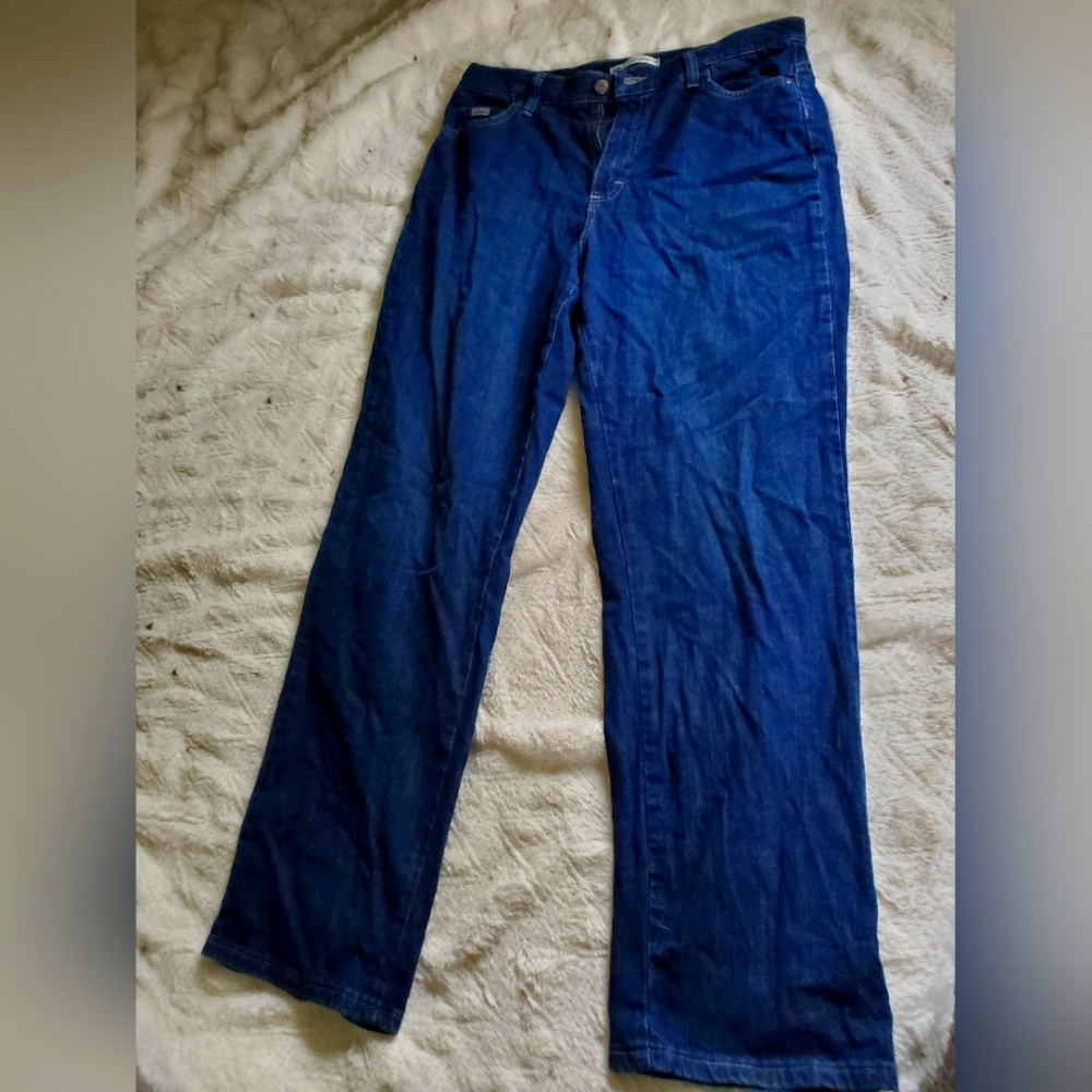 Lee Relaxed Straight Leg Size 10 Jeans